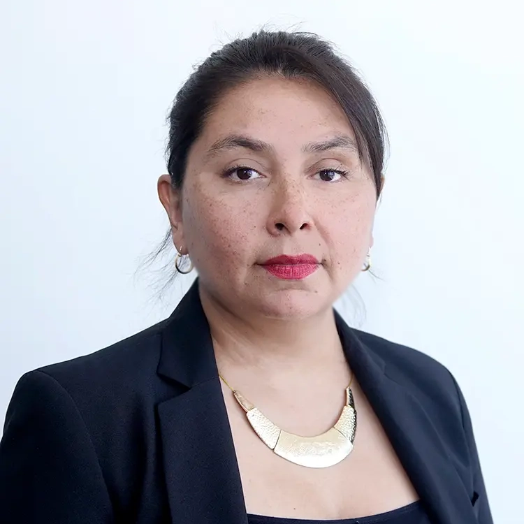 Sandra Canales